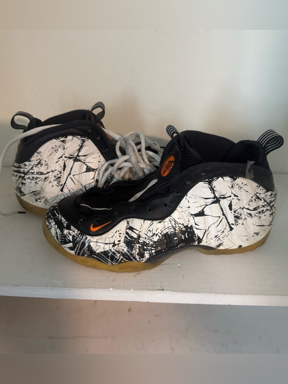 Nike men Black & White Graphic Athletic Shoes with Orange Logo